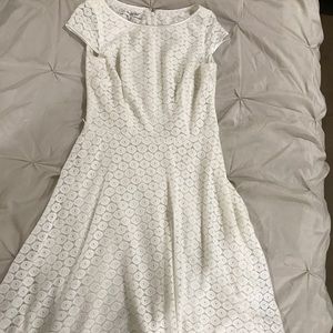 White Evan-Picone flare dress 👗 size 4